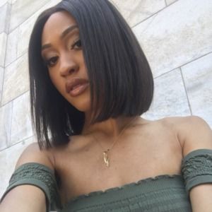 Meet your Posher, Candice